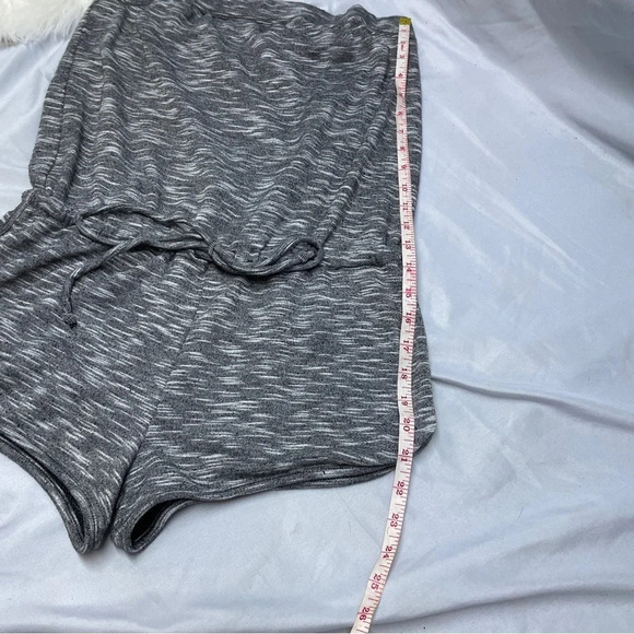 Mossimo strapless short shorts romper with tie up waist band/belt size small - Picture 10 of 13